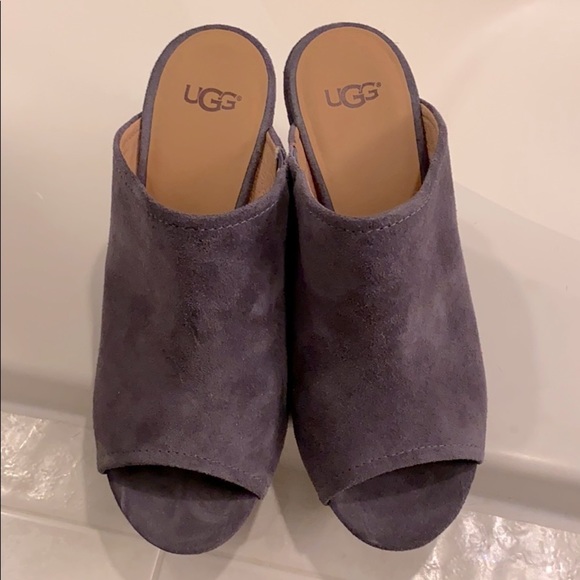 UGG Shoes - UGG Lively Wedge Peep Toe Sandal-size 8